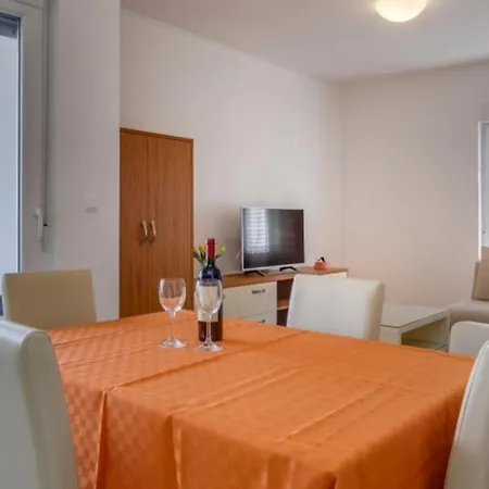 Jena A2 * Mali Lošinj